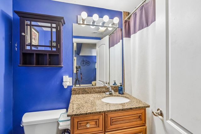 5859 N Glenwood Avenue G, Chicago, IL 60660