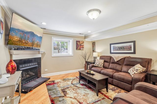 5859 N Glenwood Avenue G, Chicago, IL 60660