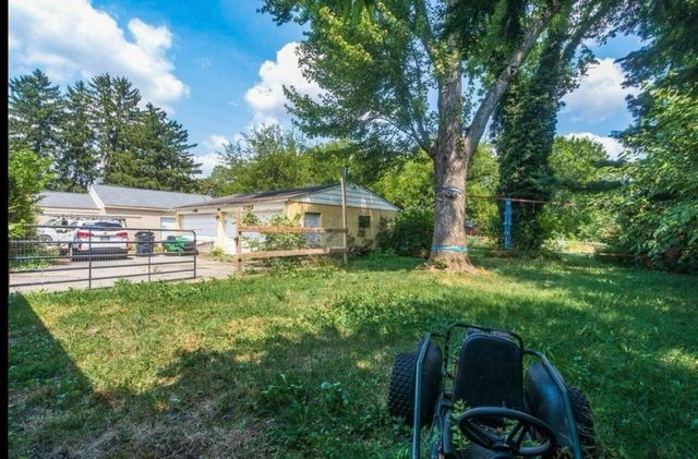 1992 Harrisburg Pike, Grove City, OH 43123