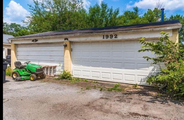 1992 Harrisburg Pike, Grove City, OH 43123