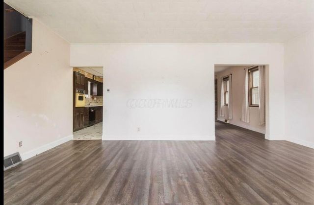 1992 Harrisburg Pike, Grove City, OH 43123