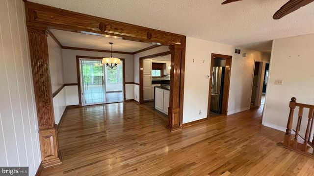 2319 STATE ST, Atco, NJ 08004
