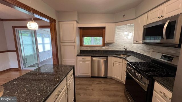 2319 STATE ST, Atco, NJ 08004