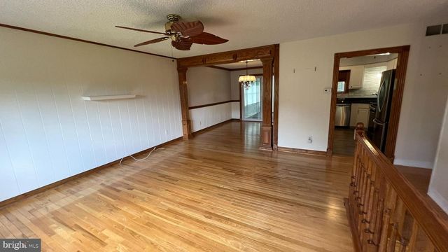 2319 STATE ST, Atco, NJ 08004
