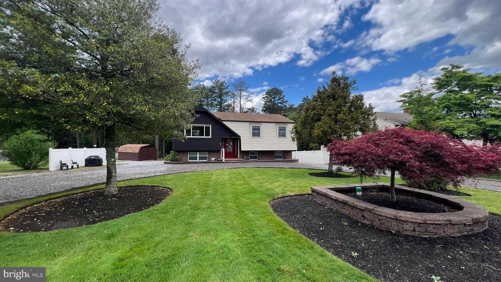 2319 STATE ST, Atco, NJ 08004