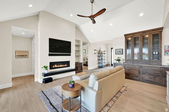 151 N WELDEN WAY, Layton, UT 84041