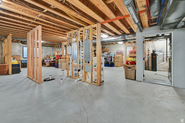 151 N WELDEN WAY, Layton, UT 84041