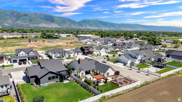 151 N WELDEN WAY, Layton, UT 84041