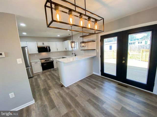 6018 WOODLAND LN, Clinton, MD 20735