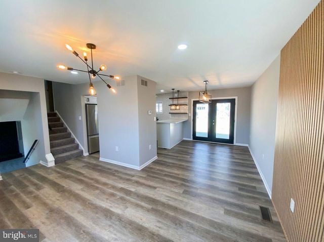 6018 WOODLAND LN, Clinton, MD 20735