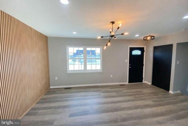 6018 WOODLAND LN, Clinton, MD 20735