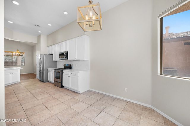 8381 S Camino Bengala, Tucson, AZ 85747