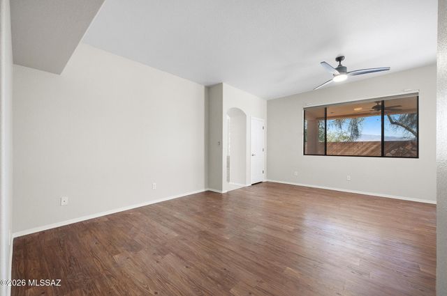 8381 S Camino Bengala, Tucson, AZ 85747