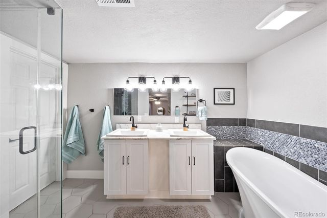 3790 Newton Street, Denver, CO 80211