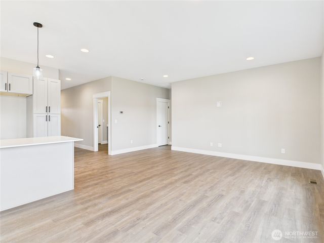 2470 Noah Street SE, East Wenatchee, WA 98802