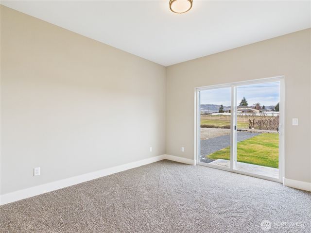 2470 Noah Street SE, East Wenatchee, WA 98802