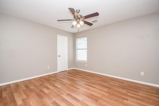 2926 Yearling Colt Court, Houston, TX 77038