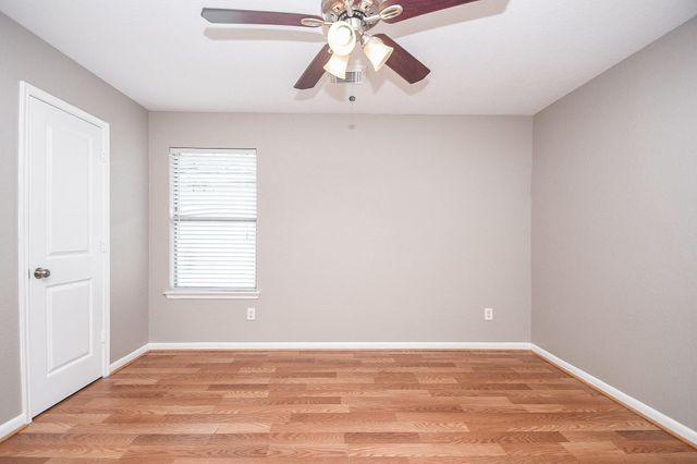 2926 Yearling Colt Court, Houston, TX 77038