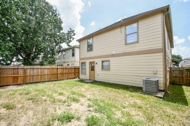 2926 Yearling Colt Court, Houston, TX 77038