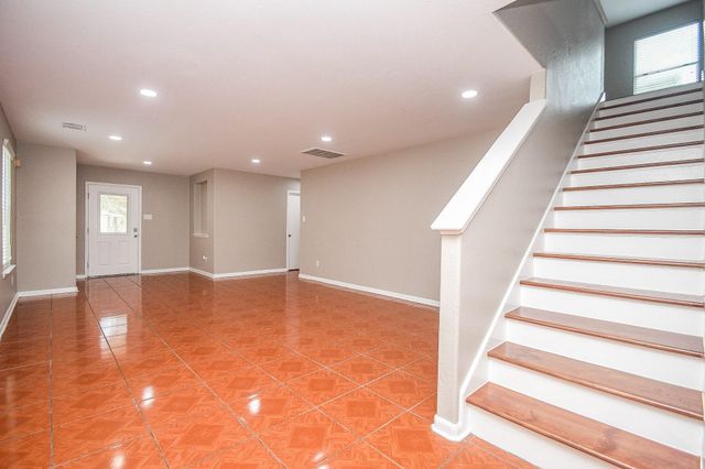 2926 Yearling Colt Court, Houston, TX 77038