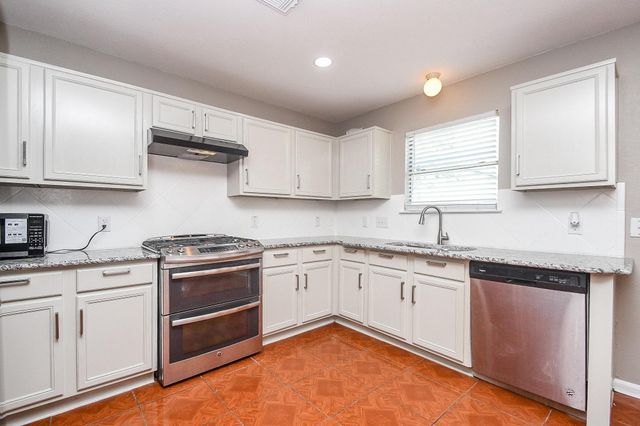 2926 Yearling Colt Court, Houston, TX 77038