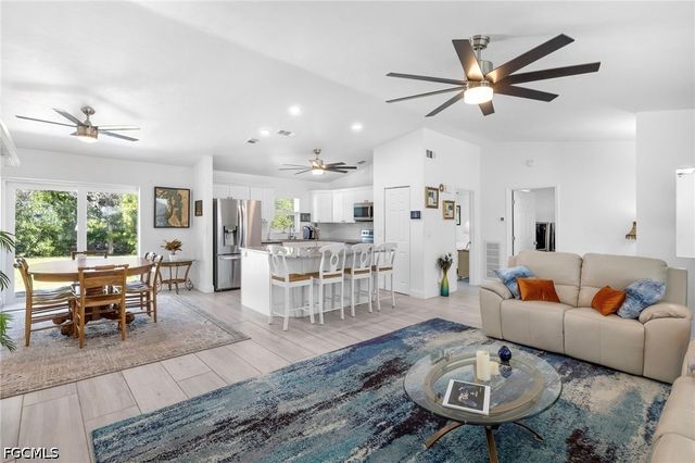 5776 Trout RD, Bokeelia, FL 33922