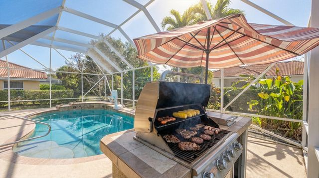 115 Silver Bell Crescent, Royal Palm Beach, FL 33411