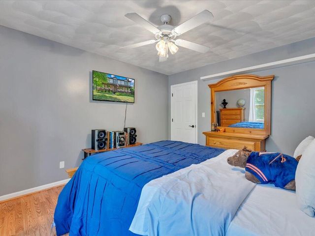 65 Sandalwood DR, Bassett, VA 24055