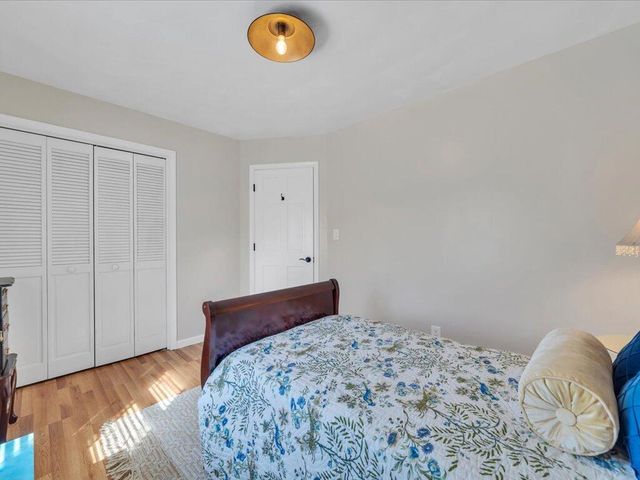65 Sandalwood DR, Bassett, VA 24055