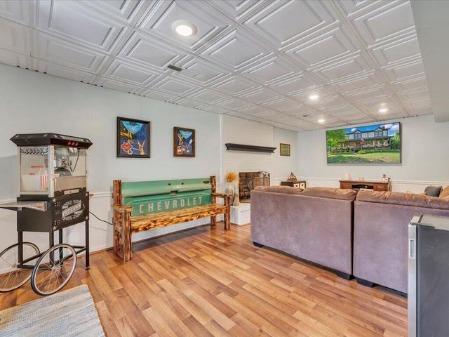 65 Sandalwood DR, Bassett, VA 24055