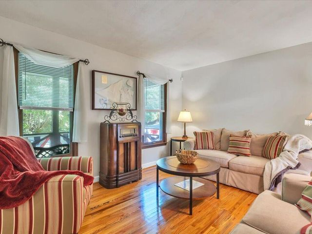 65 Sandalwood DR, Bassett, VA 24055