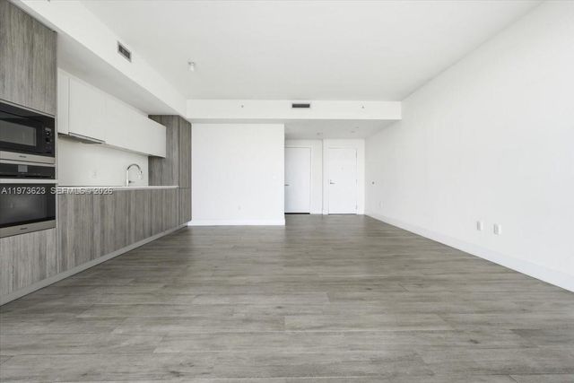 2900 NE 7th Ave 3004, Miami, FL 33137