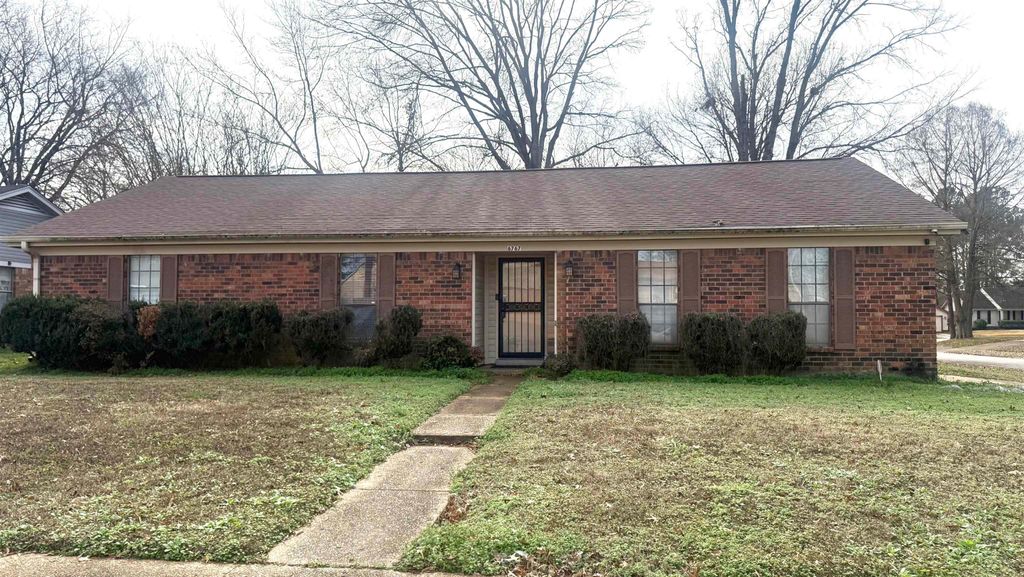 6767 SMOKEY LN, Memphis, TN 38141