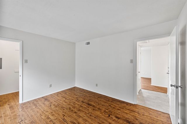 5335 Bent Tree Forest Drive 288, Dallas, TX 75248