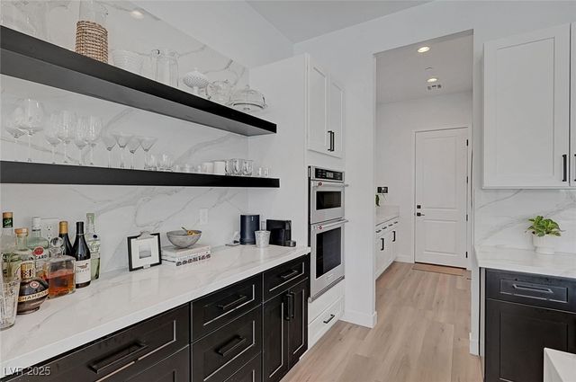 337 Meadow Brush Place, Henderson, NV 89011