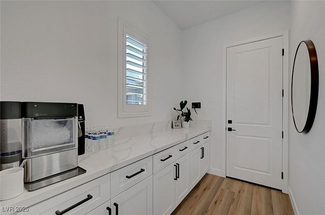 337 Meadow Brush Place, Henderson, NV 89011