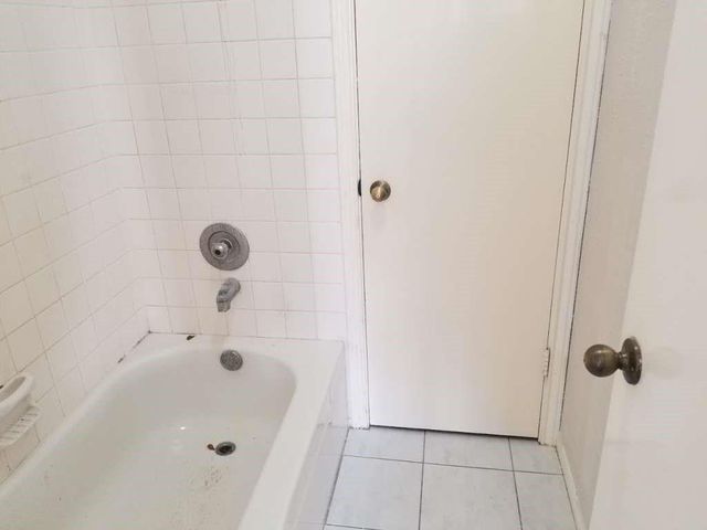 2037 Country Village Boulevard A, Humble, TX 77338