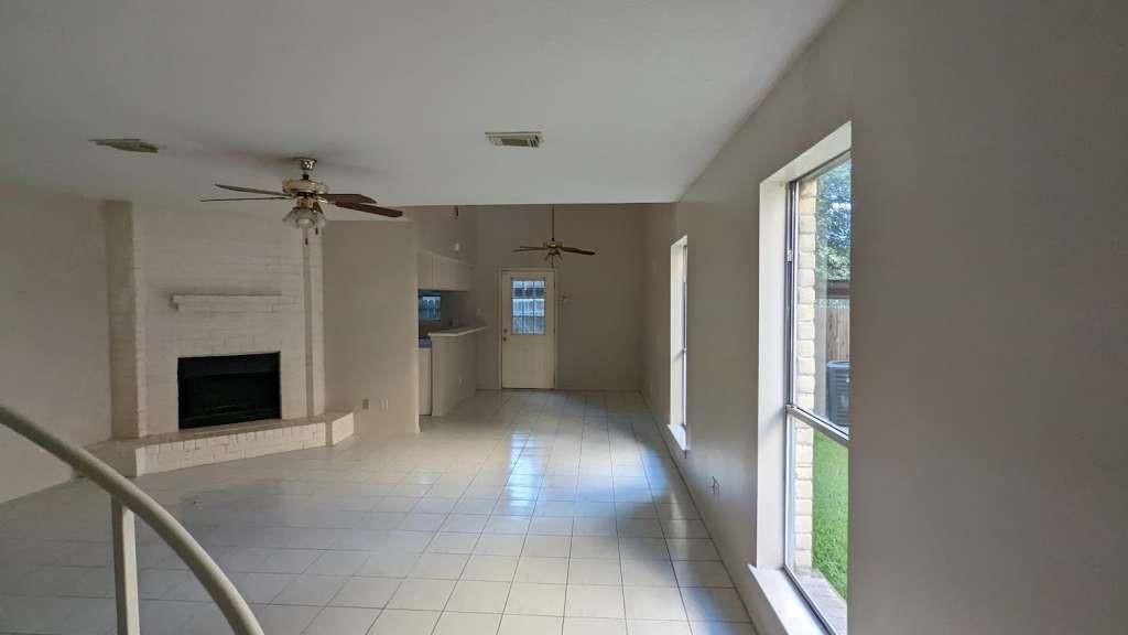 2037 Country Village Boulevard A, Humble, TX 77338