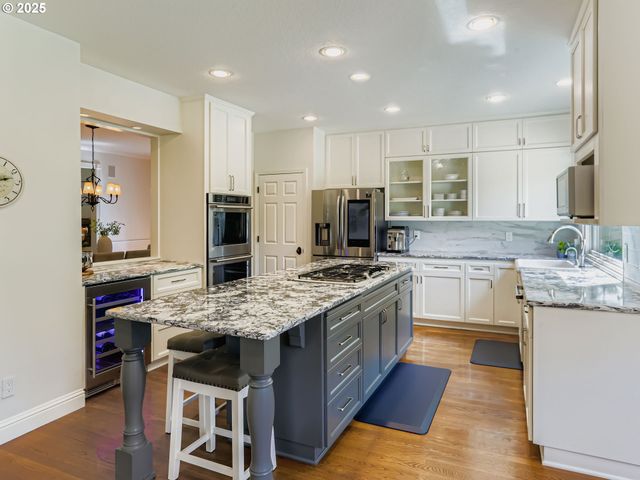 16293 Sw BELL Rd, Sherwood, OR 97140