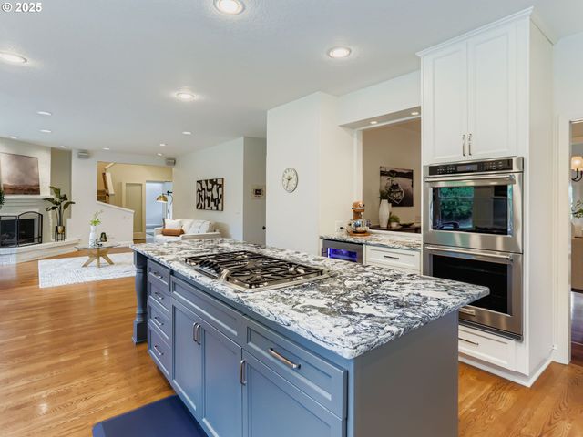 16293 Sw BELL Rd, Sherwood, OR 97140