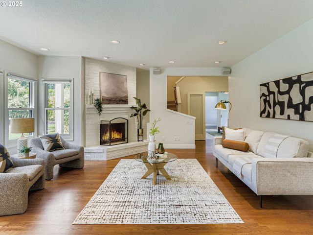 16293 Sw BELL Rd, Sherwood, OR 97140