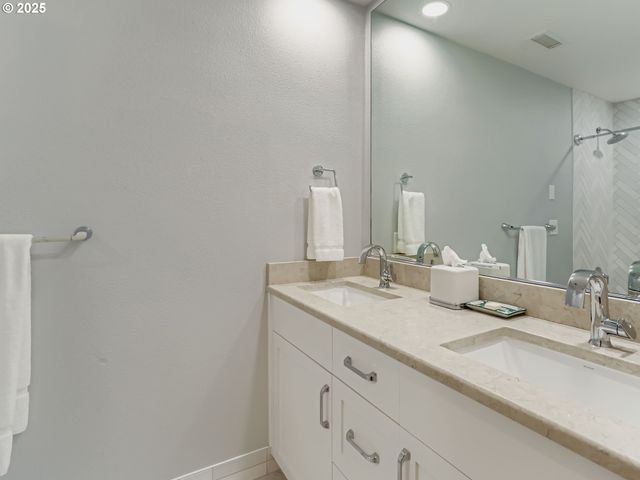 16293 Sw BELL Rd, Sherwood, OR 97140