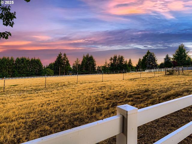 16293 Sw BELL Rd, Sherwood, OR 97140