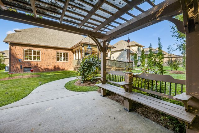 4024 Haversack Dr, Spring Hill, TN 37174