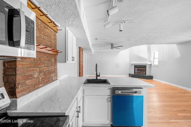 1128 Cherokee Rd APT 1A, Louisville, KY 40204