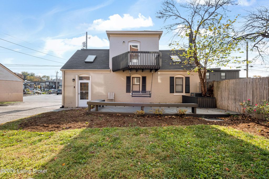 1128 Cherokee Rd APT 1A, Louisville, KY 40204