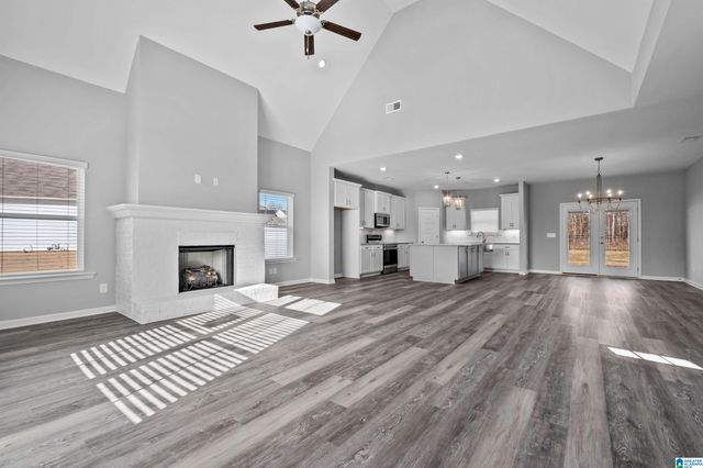 121 RIDGE BOULEVARD, Alabaster, AL 35007
