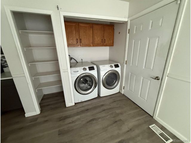 2359 E Nichols Pl, Centennial, CO 80122