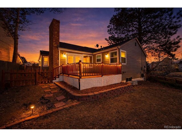 2359 E Nichols Pl, Centennial, CO 80122