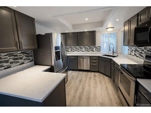 2359 E Nichols Pl, Centennial, CO 80122